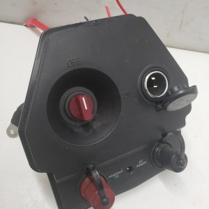 Interrupteur - disconnect switch 12v et bornes de batterie de plomb