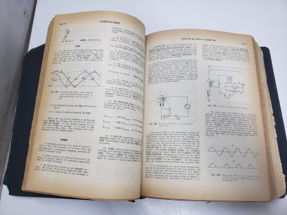 Livre - manuel vintage RETS - Radio Electronic Television School (1954) – Image 7
