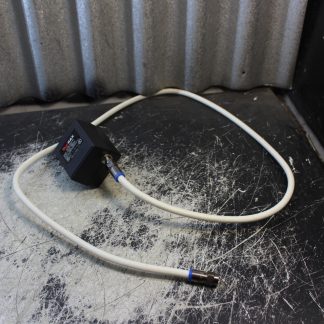 Adaptateur weird coaxial output: 12V