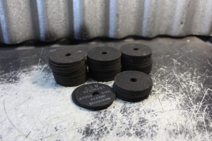 37 x Aluminium Oxide Grinding Discs 2" x 1/8" x 3/8" 24 Grit