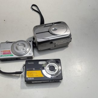 Lot of 3 point and shoot cameras [UNTESTED - NO CHARGER]
