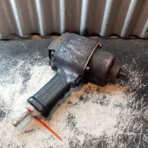 JET Pneumatic Air Impact Wrench  3/4" Drive (missing bolts, see pictures)