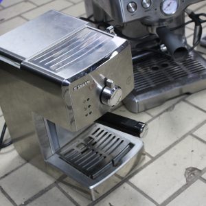 Lot de 6x machines à café espresso (Breville, 3xSaeco, Delonghi, Bosch) NON-FONCTIONNEL