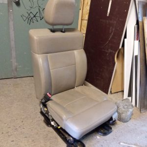 Siège - Banc de voiture beige 1 place 21" x 21" x 45"