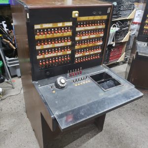 Poste de standard téléphonique antique - vintage phone switchboard