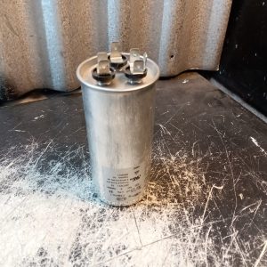 Air Conditioner Capacitor # CBB65A-1 70/15uF +/-5%