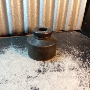 GRAY 7-690 Impact Socket 2-13/16" - 1" Square Drive - 6 points
