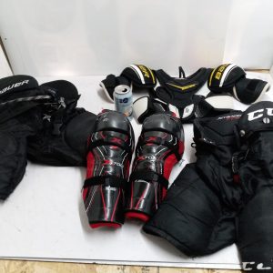 Équipement de hockey pour enfant