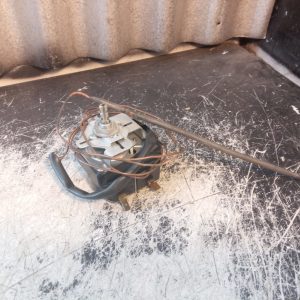 Oven Control Thermostat RAC-12-201-48 (ROBERTSHAW CONTROLS)