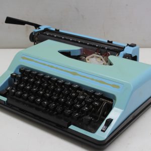 Olympia International E64831 blue type writer/ machine à écrire bleue - E64831-  Parts only - Decor