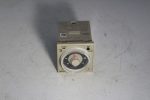 Omron H3CR-A AC100-240/DC100-125