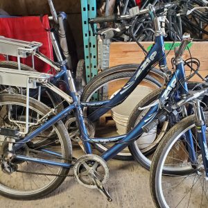 Lot de 2 vélos électriques Izip Trail - POUR PROJET TEL QUEL -