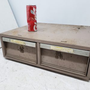 Meuble en métal à 2 tiroir vintage 17" x 15" x 6"