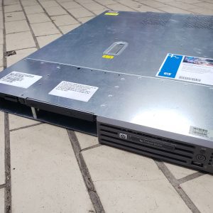 Vieux serveur DL360 G4 Proliant 3.6Ghz 8gb RAM (pas de HDD)