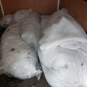 Très gros lot de fausse neige décorative - (peluche, fake christmas snow fluff) pour décor de Noel