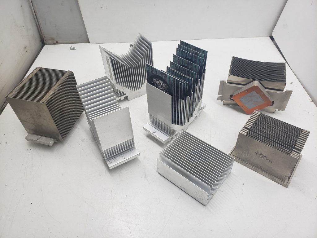 Dissipateurs de chaleur en aluminium variés - Heatsink - 3$ch