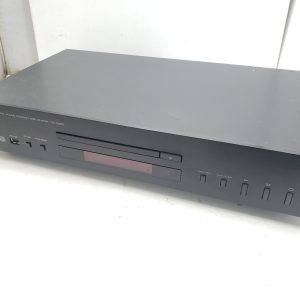 Yamaha Compact Disc Player CD-S300 (not reading, rest ok) for parts or repair