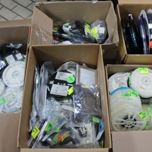 Lot divers de composantes électroniques, bobine led, PCB