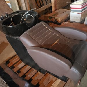 Chaise de barbier - coiffure pour lavage des cheveux