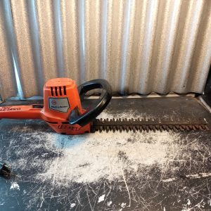 Taille haie électrique Black and Decker