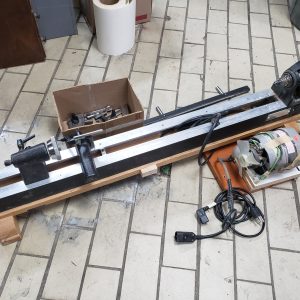 Petit tour à bois - 42" de long