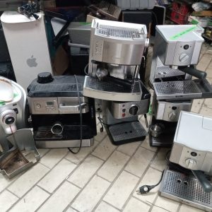 Lot de 7x machines à café espresso (Breville, SAECO, Delonghi) NON-FONCTIONNEL