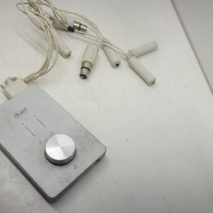 APOGEE Duet interface with cables
