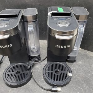 Lot de 2 Keurig K-Duo Plus 5200 - POUR PIÈCES ou RÉPARATION -