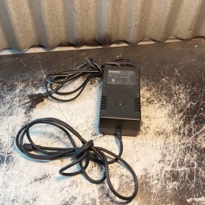 Genuine TASCAM Power Supply - AC Adapter - Battery Charger Model PS-D1 (7.2V DC / 780mA - 600mA)