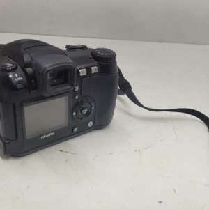 Fujifilm FinePix S5200 digital camera [functional]