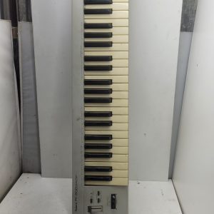 Roland PC-200 keyboard [Non-functional / For parts]