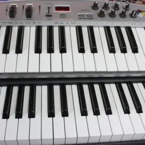 Instrument et équipement de musique