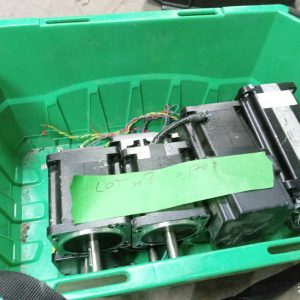 Lot de 8 stepper motors - moteurs pas à pas pour projet - état inconnu
