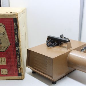 Vintage SEERITE (Testrite Instrument inc) Opaque 6x6 Projector
