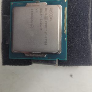Intel i7-47705 CPU with stock fan