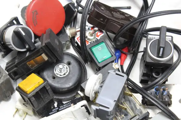 Interrupteur - commutateur