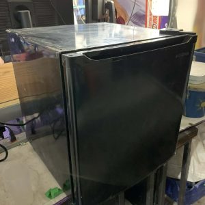 Petit frigo réfrigérateur noir