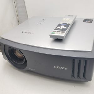 Sony Bravia VPL-AW10 720P High Definition Home Theater Projector (NEEDS NEW LAMP)