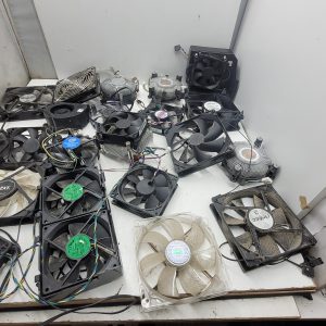 21x Heatsinks / computer fans (for projects)