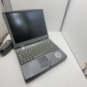 NEC Versa 6230 vintage laptop (mod. V6235) [windows 98 - stuck on boot]