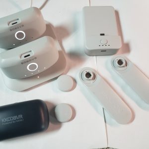 Bobova twin charger station BD2-1 + batteries and accessoires (état des batteries inconnu)