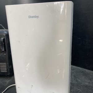 Purificateur d’air Danby jusqu’à 210 pieds carrés en blanc