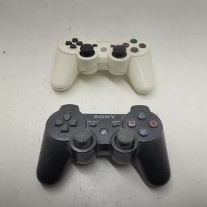 2x Dual Shock 3 controllers