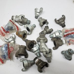 Lot of various Universal Crowfoot Coupling - Chicago style fitting