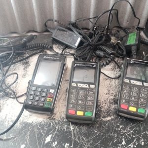 3 x Terminal de payement INGENICO avec power supplys - Voir description