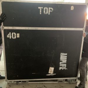 Roadcase 68" x 68" x 20" sur roulettes