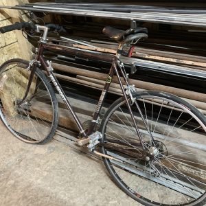 Velo Sport Courrier 12 - 24" - Besoin pneu avant -