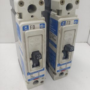 Lot of 2x FDB1020 20A 40C 8985A64G04 125VDC - CIRCUIT BREAKER