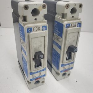 Lot of 2x FDB1020 20A 40C 8985A62G04 125VDC - CIRCUIT BREAKER