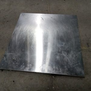 Plaque en acier inoxydable -  stainless 25-1/2" x 23-3/4"